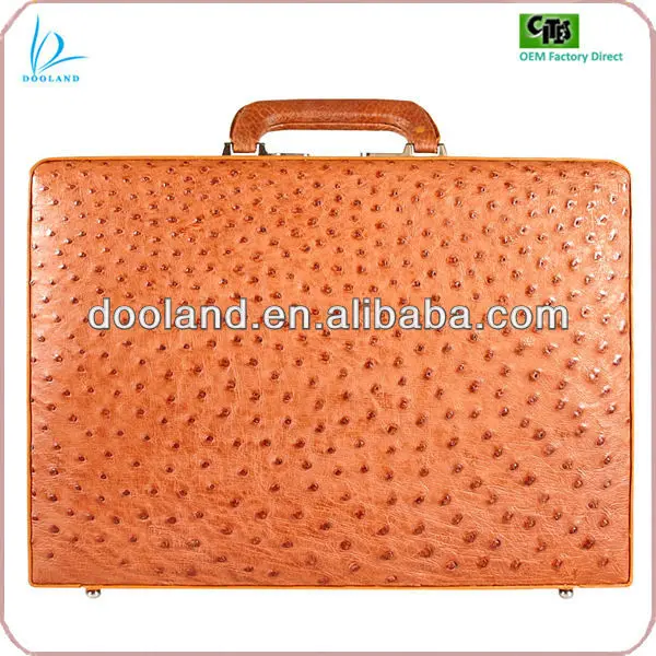 Роскошный мужской портфель из настоящей кожи страуса с подлинным качеством в Лондоне