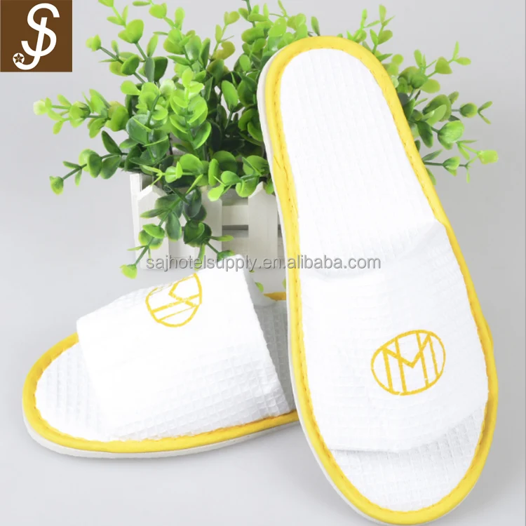 Cheap Wholesale Custom Disposable Hotel Slippers Luxury Spa Salon Slippers for Guest