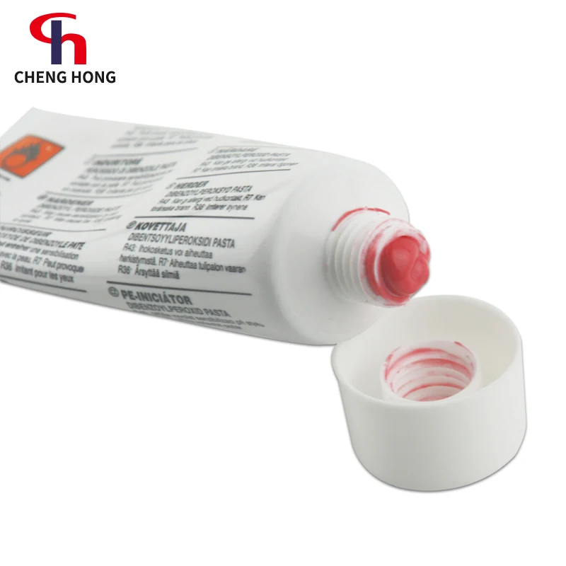 Universal putty yellow crack repaired polyester putty for automotive home wall repair