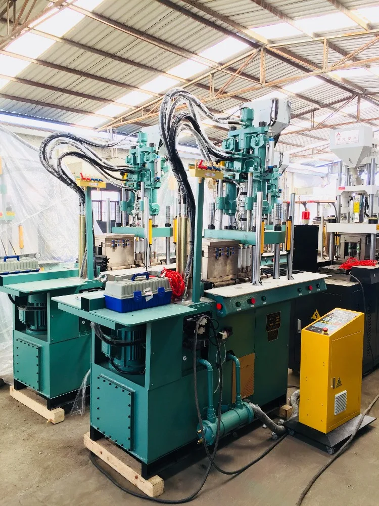 
Cosmetic Tube Shoulder Vertical Injection Molding Machine 