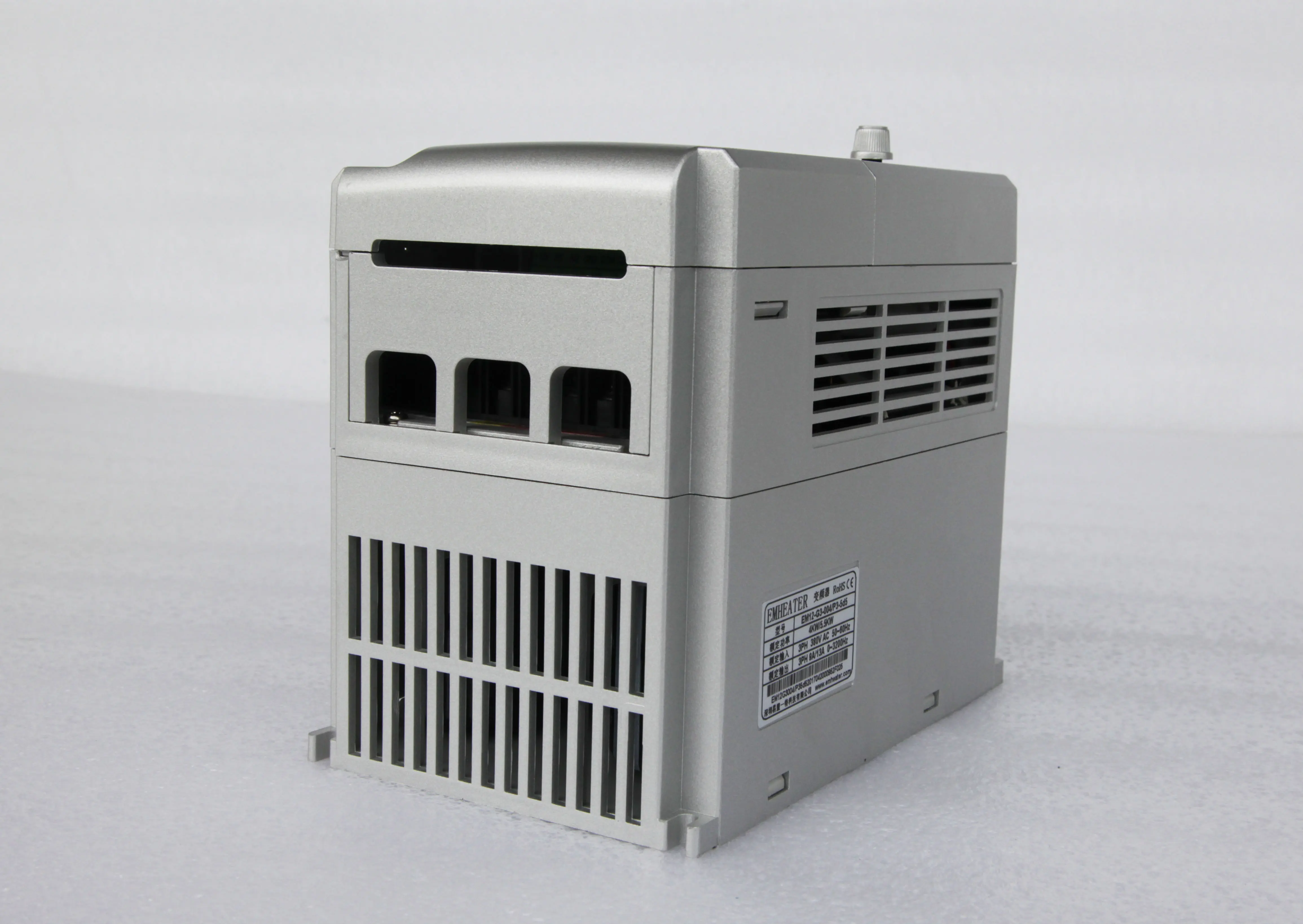 reduce energy consumption 4kw 220V to 380V three phase AC motor frequency inverter 50HZ 60HZ