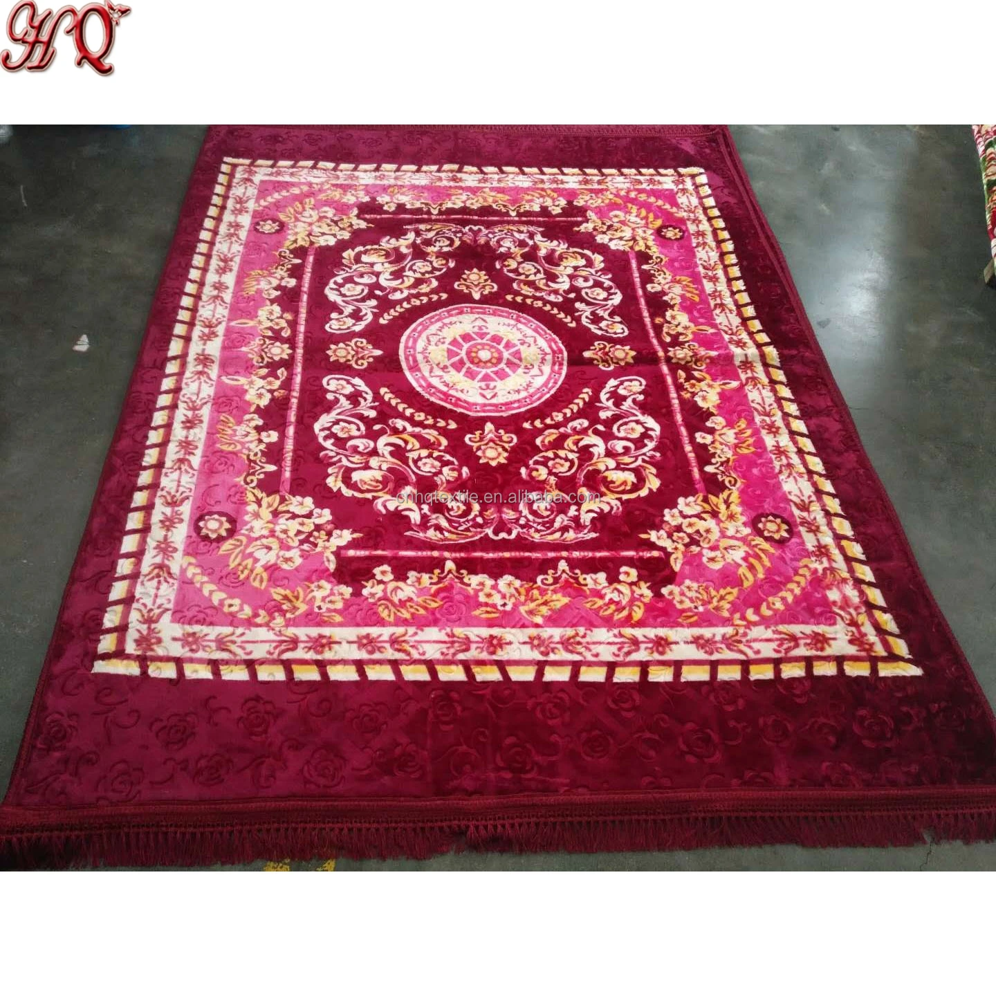
Attractive High Quality Multi-purpose Designs Polar Fleece Blanket Rug 