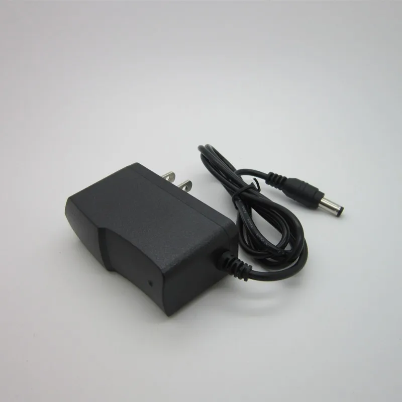 Адаптер питания DC 5В 2А 100В-240В AC 3.5мм х 1.35мм