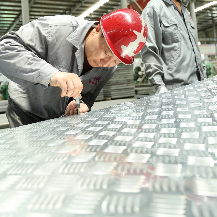 Stock aluminium checker plate big 5 bars patterned material for walking floor trailer