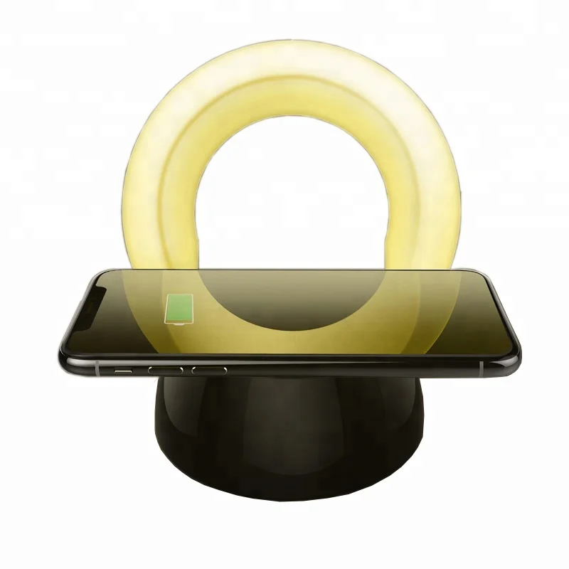 2018 gift product qi wireless charging table lamp for bedside table lamp with usb port