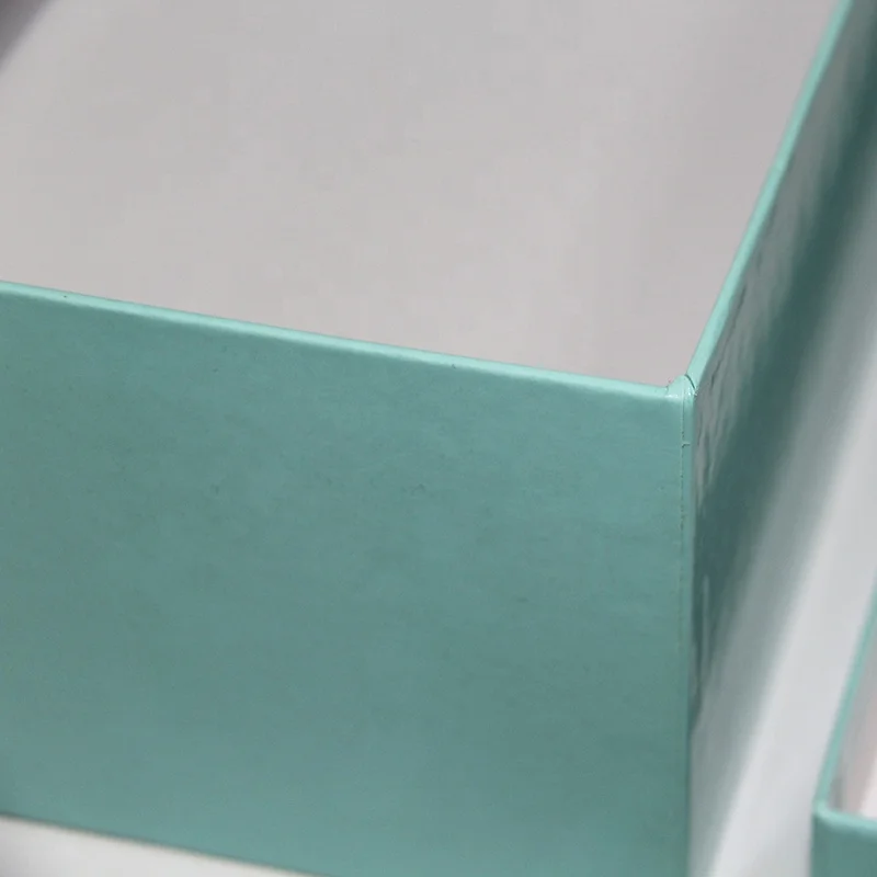 Factory Price from Dongguan manufacturer Custom Printing Packaging Cover and Base Two Pieces Paper Shoes Box