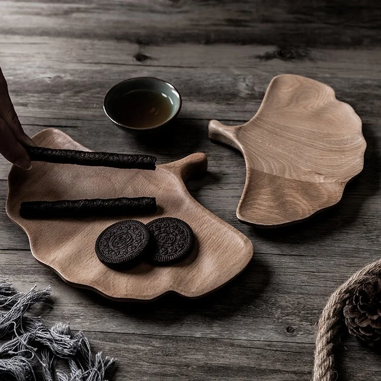 China Supplier Japanese Style Leaf Design Large Size Small Wooden Serving Bowl Dishes for sale with Fruit Snack Food Storage