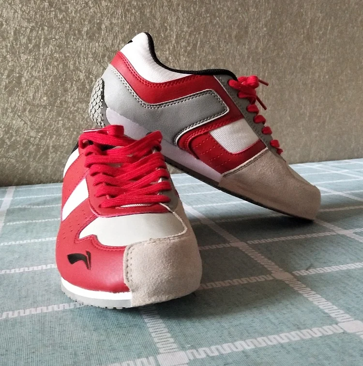 Fencing Shoes Low cut Li Ning Red