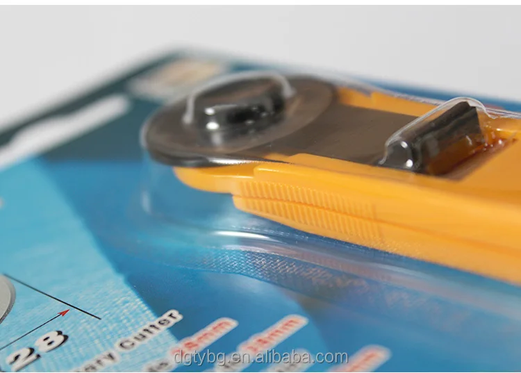 OLFA RTY-1/G 28mm Small Rotary Cutter rotating blade fabric cutter
