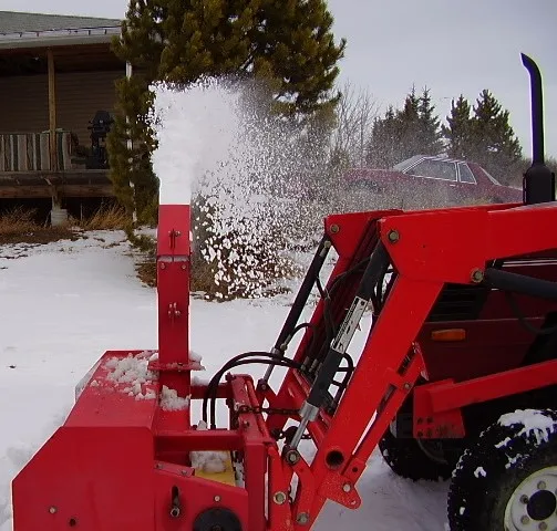 Cheap Price Mini tractor snow thrower / Tractor Front Mounted Snow Blower / small 4 wheel drive tractor with snow blower