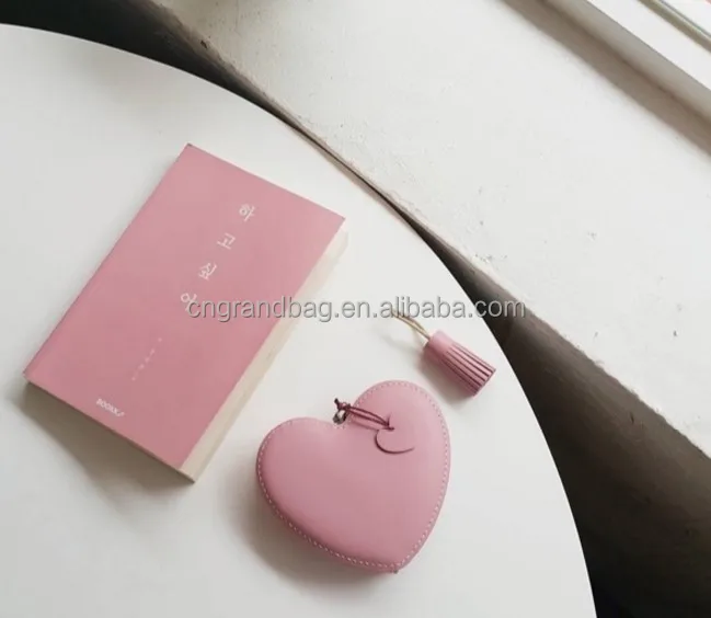 Hot sale genuine leather heart shape coin purse mini cute wallet with wristlet zipper coin purse for lady