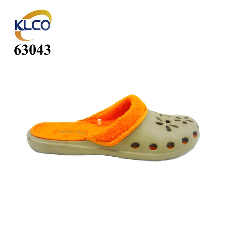 
Popular High-Quality Popular Plush Nursing Shoes Clogs 
