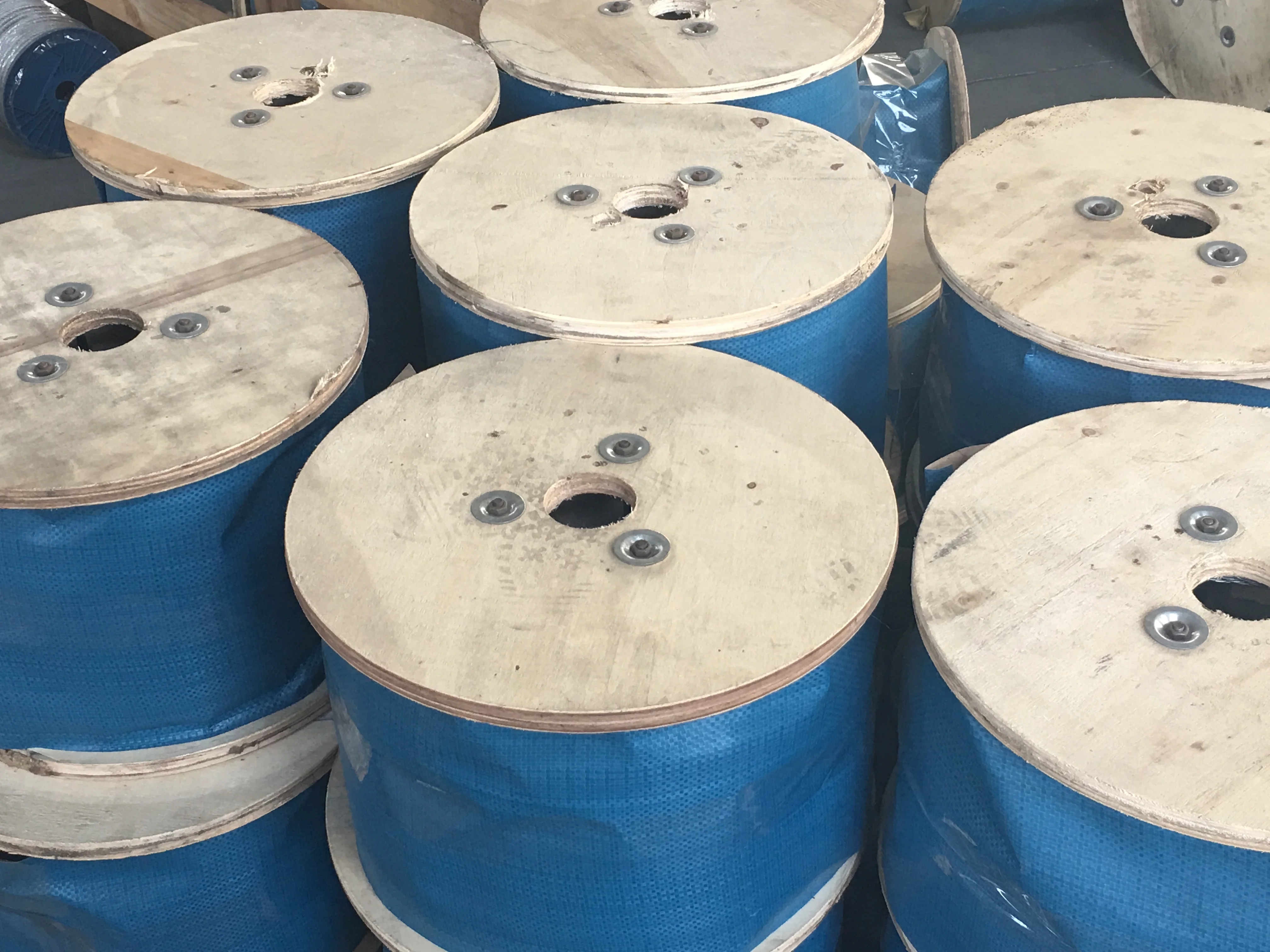 Сильный стальной трос с ПВХ покрытием 6*7 без неприятного запаха стальной трос для канатной дороги для российского рынка