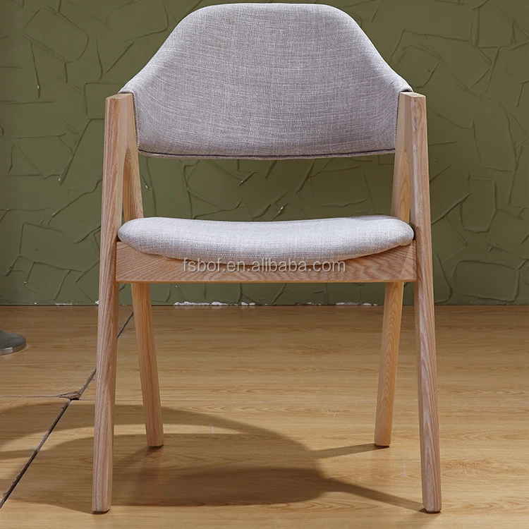 high quality factory wholesale  dining room furniture sets solid wood  round dining set one table with 4 chairs SID 8067