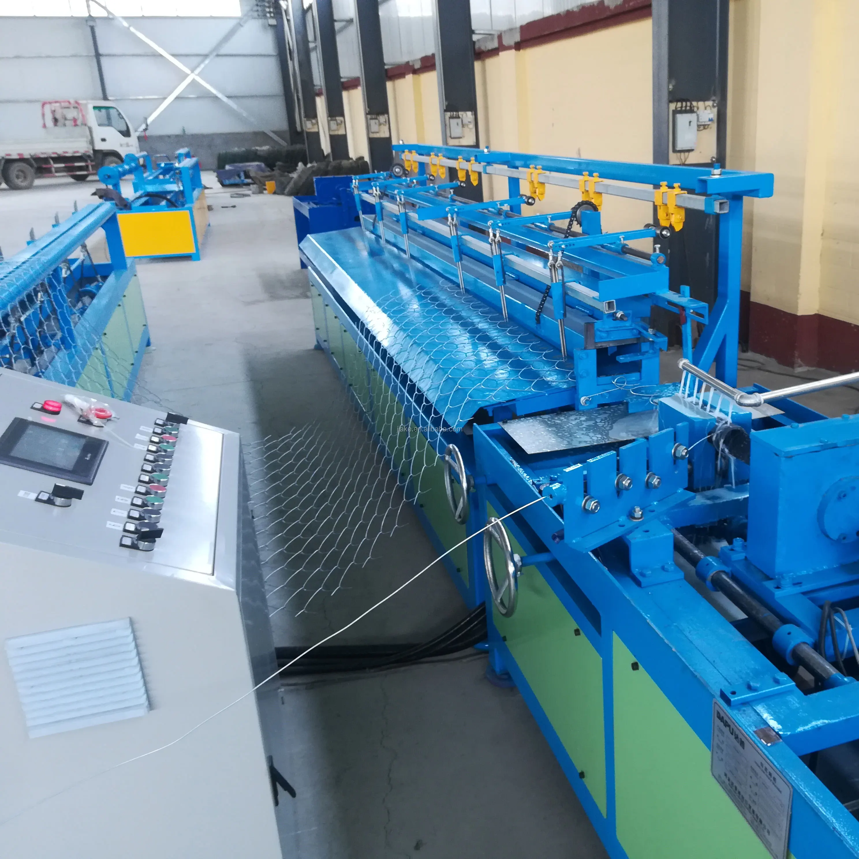 PVC wire chain link fence making machine price