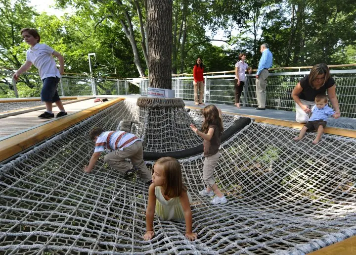 
high quality children climbing rope net top performance for playground 