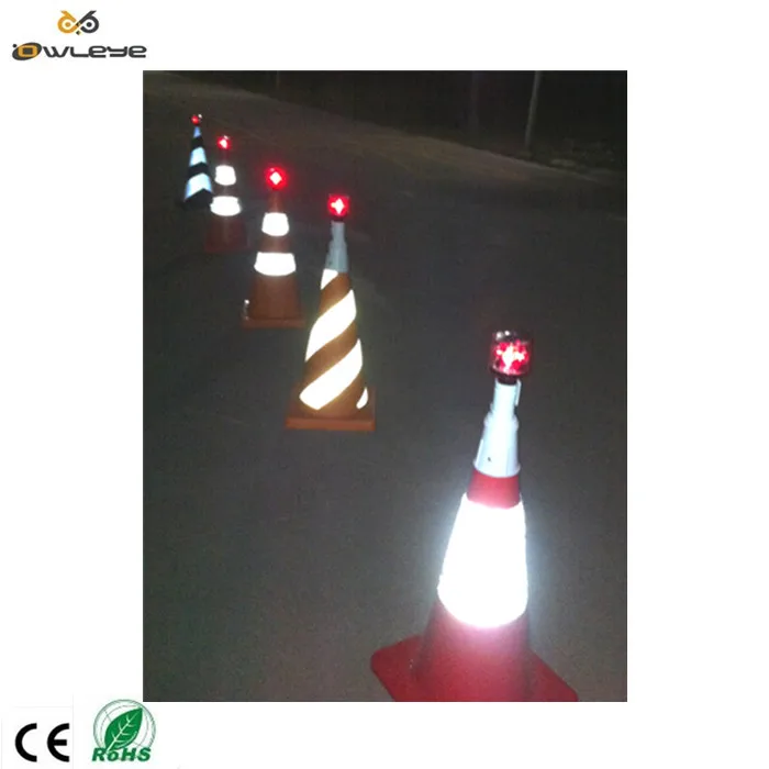 
road construction solar power LED blinking rotation barricade warning flash light for traffic safety 