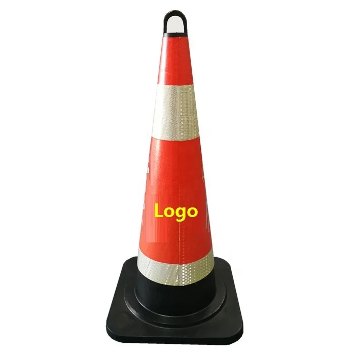 Wholesale Factory Price 75cm Reflective Film Full Body Hazard Warning Road Traffic Portable Rubber Safety Cone with Handle
