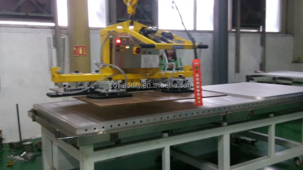 Термостойкий вакуумный подъемник для металла