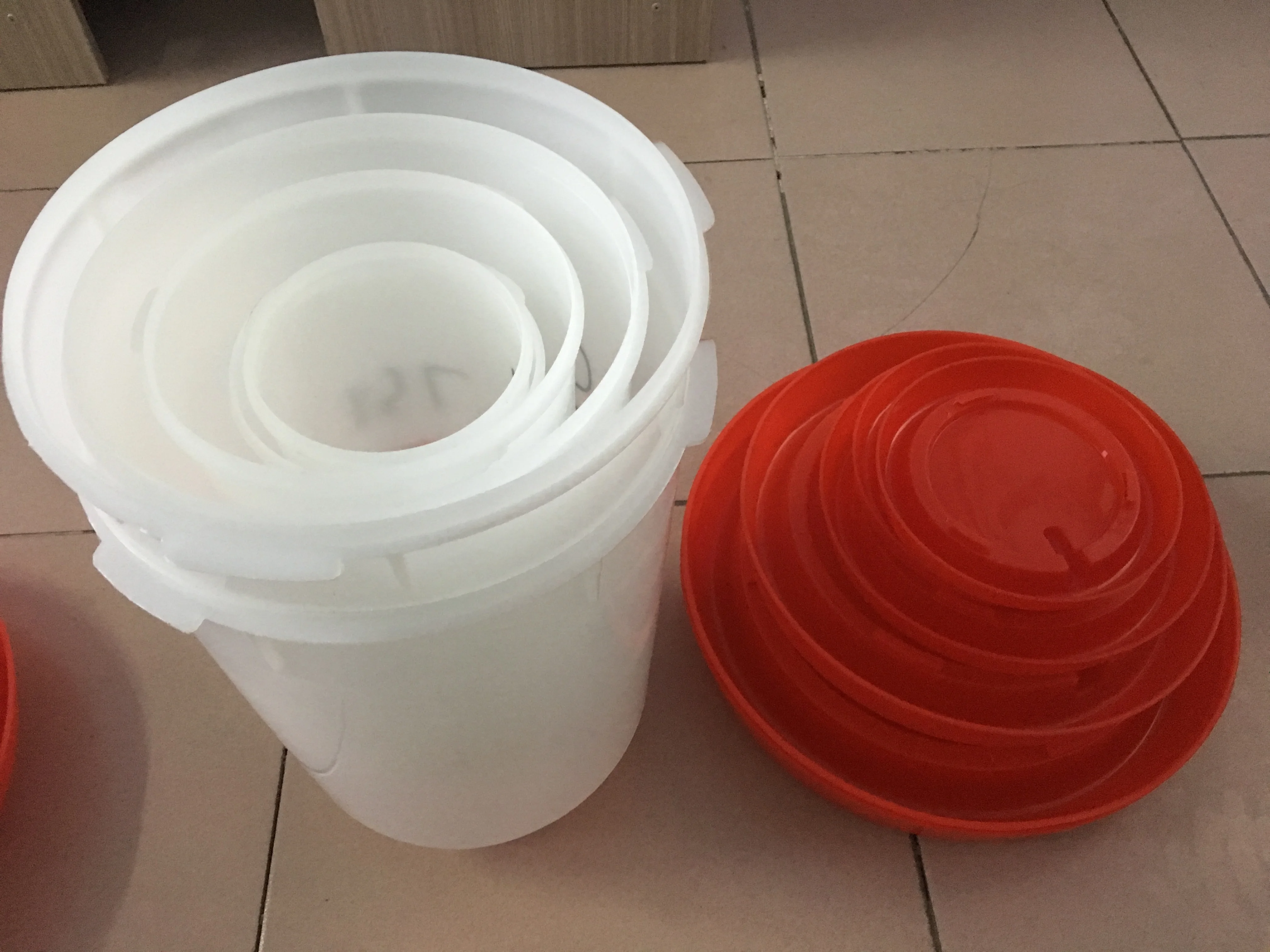 Пластиковые куриное мясо птицы дом Фермы использования питатель и пьяница