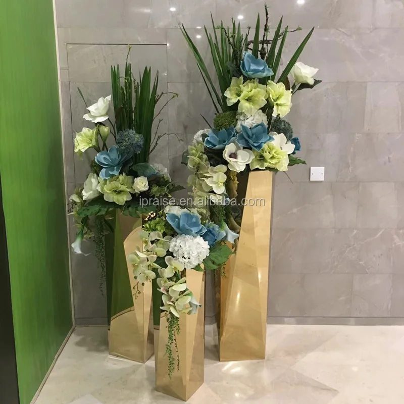 Modern beautiful design golden stainless steel flower vase