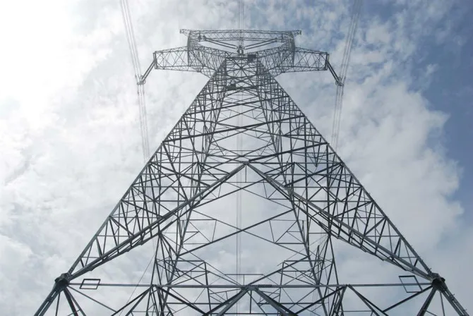 35M Hot dip galvanized lattice angle steel telecommunication tower