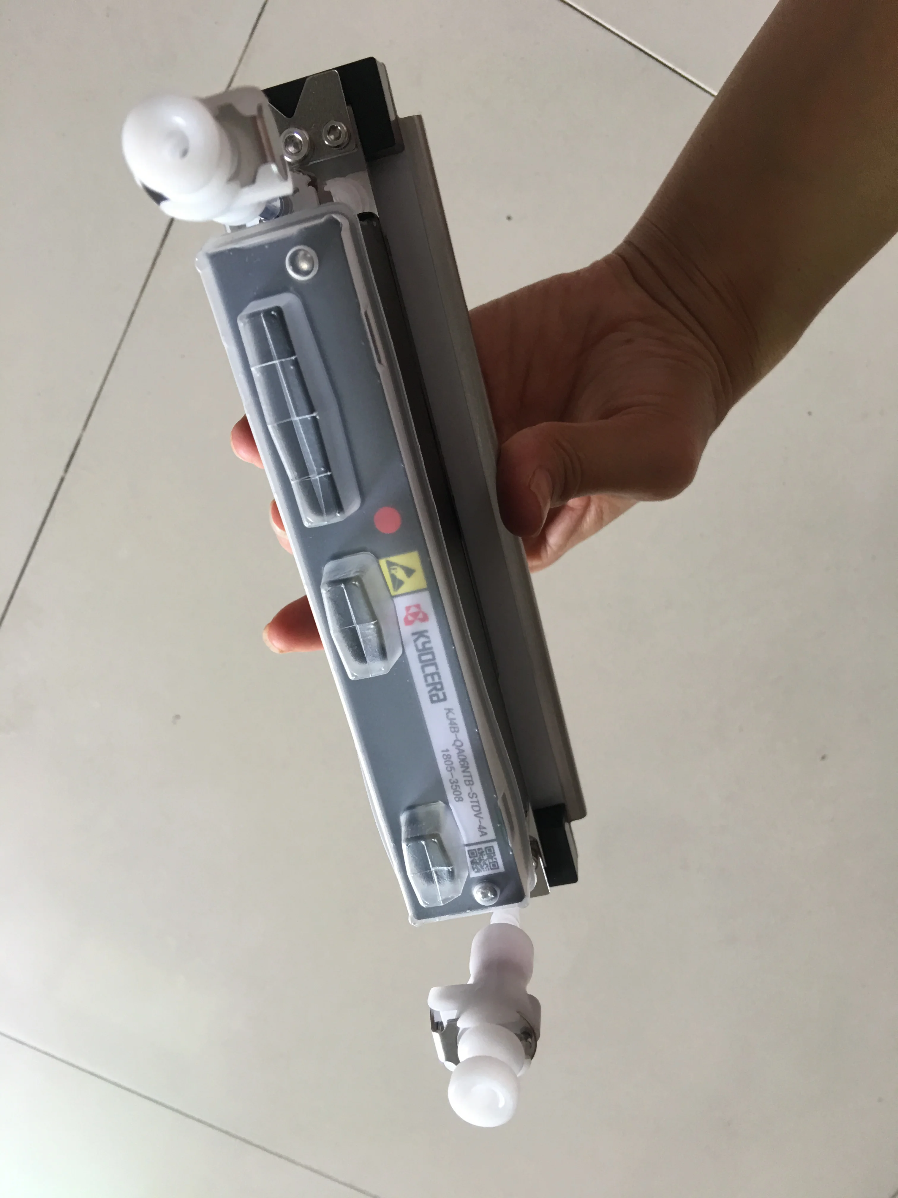 
Original KJ4B-0300-G06DS-STD1Solvent Print Head for Kyocera Print Head Printing Machine 