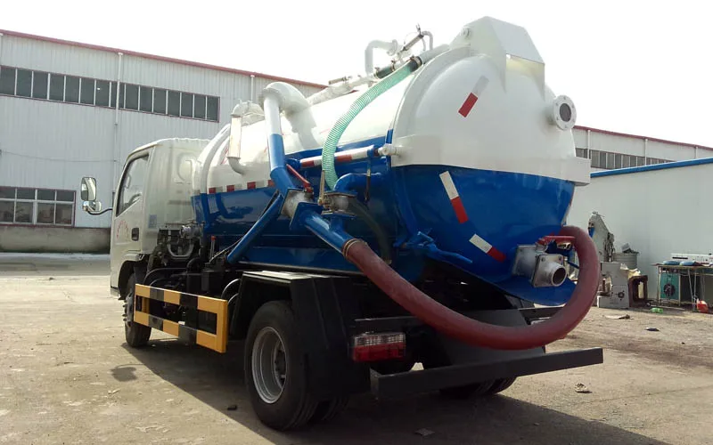 Dongfeng Multi functional 5cbm sewage pump truck in dubai