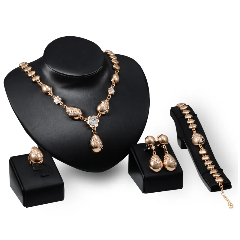 Cheap Price Dubai Gold Jewelry Set Saudi Arabic 18K Gold Metal Necklace Jewelry Set