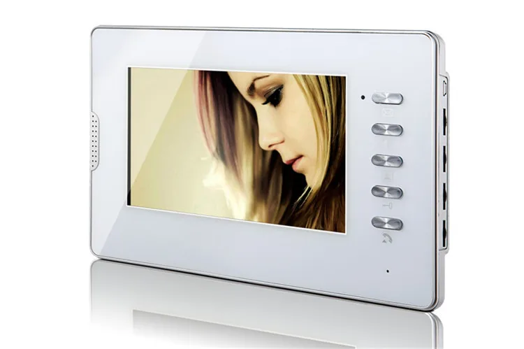 Shenzhen Xinsilu 1V3 night vision with CMOS camera entry 3 monitors 7inch TFT LCD SCREEN video door phone for apartment