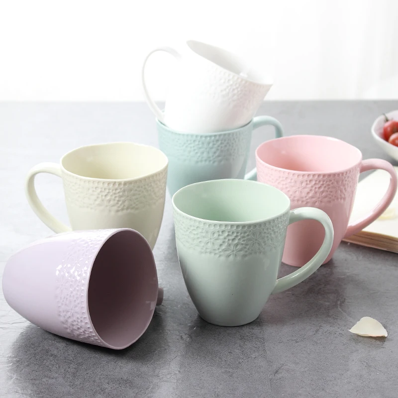 M013 12oz 360ml porcelain custom lace decorative ceramic embossed tea mug