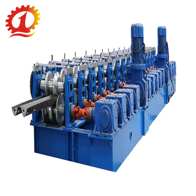 Automatic Freeway Crash Barrier / Highway Guardrail Roll Forming Machine