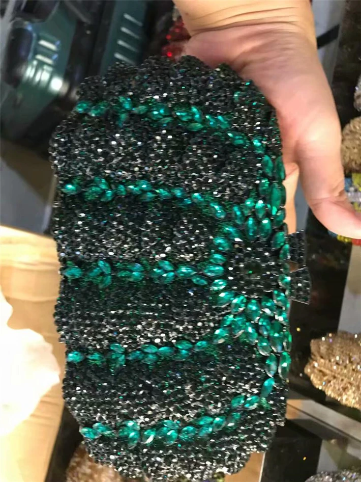 
DB824 bride clutch bag 