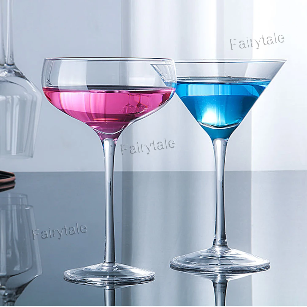
Holiday Gala Party Event Cocktail Martini Saucer Coupe Champagne Glasses 