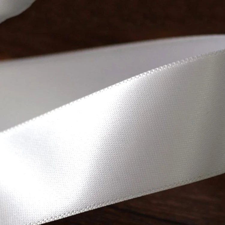 Односторонний белый атлас общего назначения 100% полиэстер