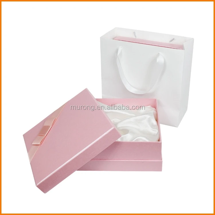 High end satin lined gift boxes