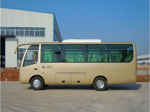 
SINOTRUK HOWO China coach / bus with 29 seats for sale 