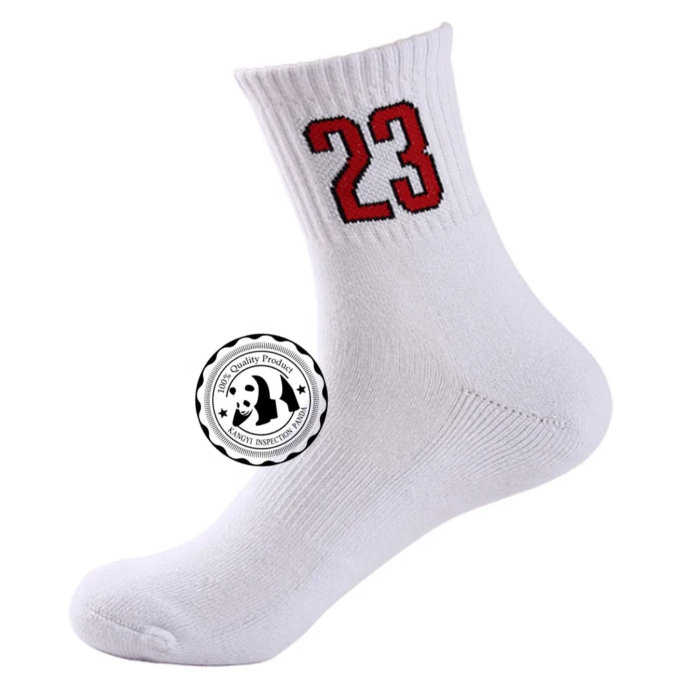 KANGYI Wholesale sport elite basketball socks custom design colored Running socks men