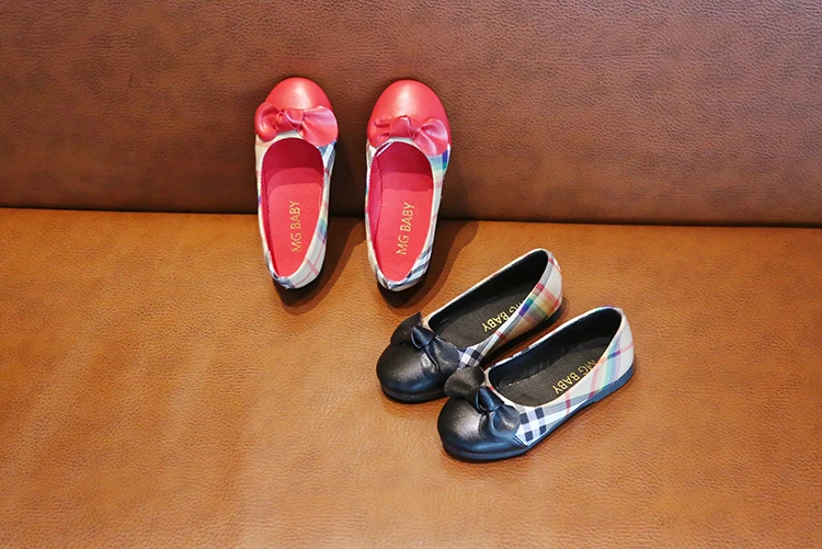 Fashion Patent Leather Girl  Kid Shoe, Flat Child Shoes with Soft