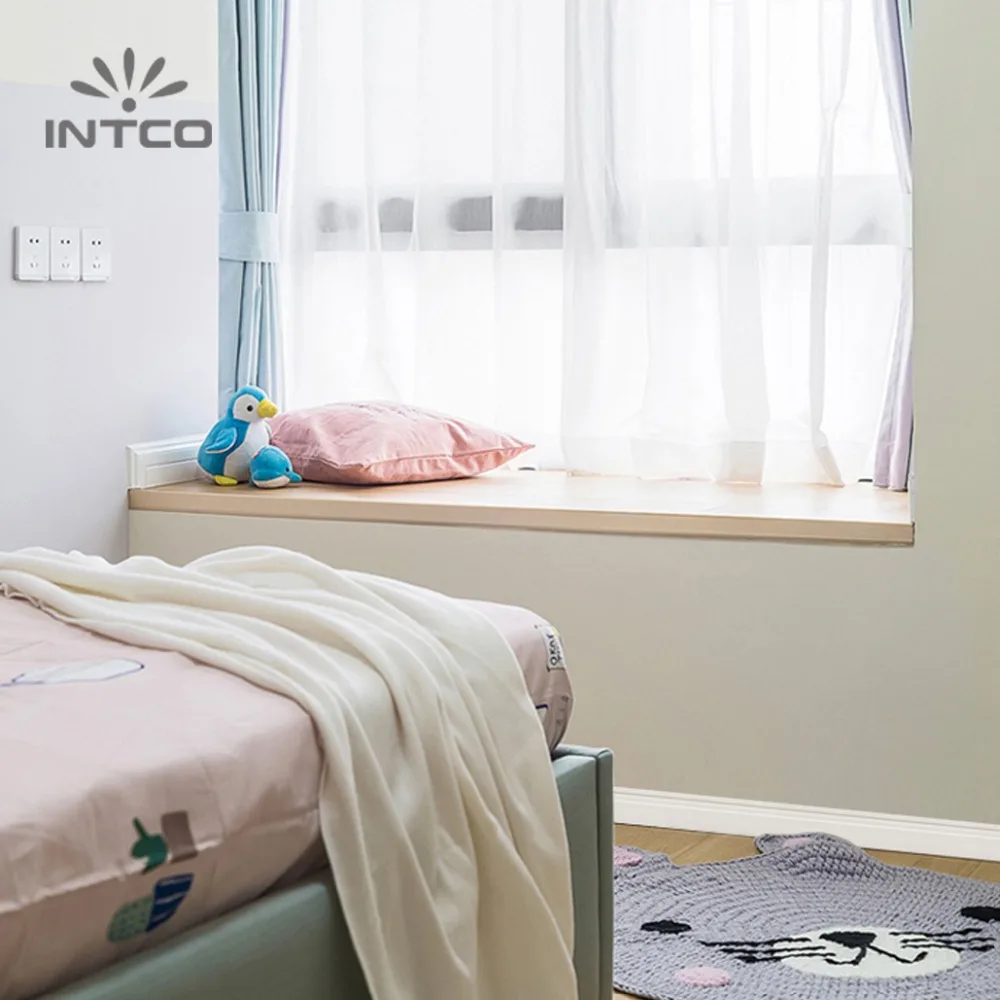 INTCO Hot Selling Quick Install Waterproof Plastic White Skirting Base Board