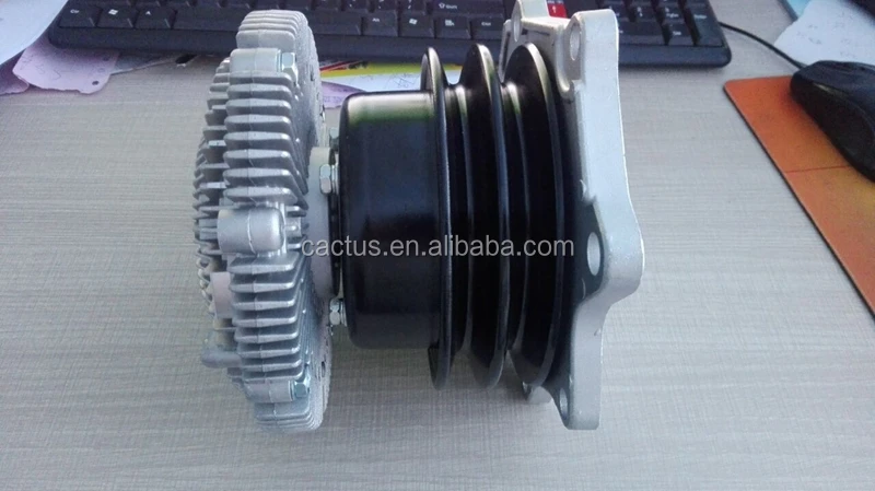 Factory Price Diesel TD27 Engine Parts Water Pump with Fan Clutch 21010-40K31 for NISS-AN Pathfinder/Mistral/Terrano 2663cc