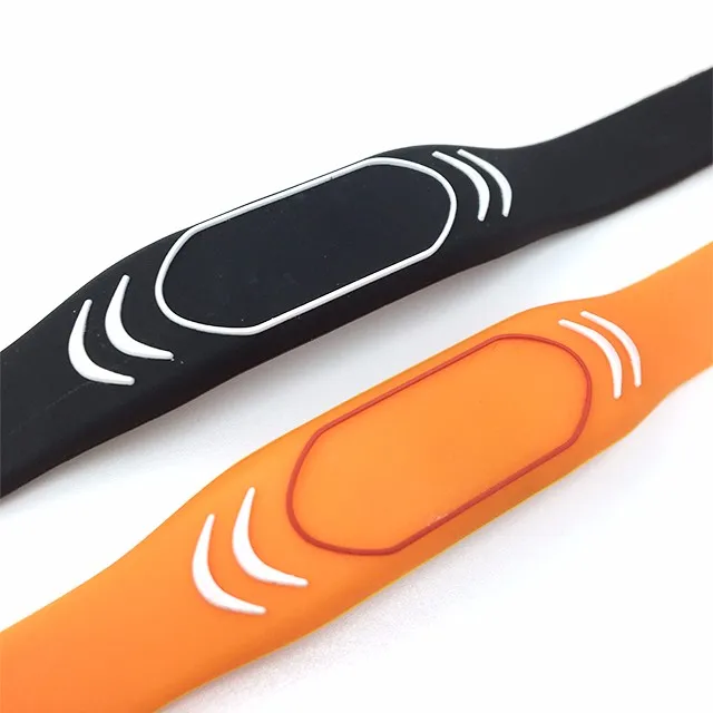 Factory price silicon wrist bands adjustable RFID silicon wristband GYM wristband with closure