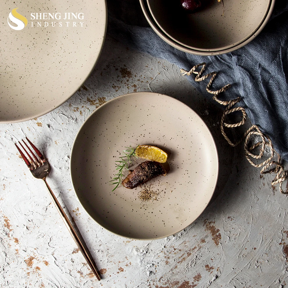Shengjing Nordic Style Round Brown Ceramic Glaze Chinaware Porcelain Restaurant Tableware Dinner Plate For Restaurant and Party