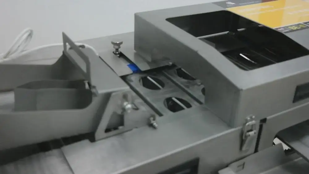 
Factory Price Automatic Commercial Egg White Separator 