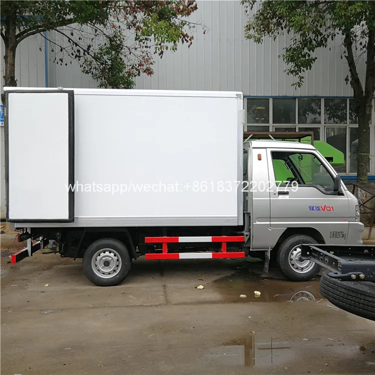 Foton 1 ton gasoline insulated polyurethane panel box mobile food refrigerated truck