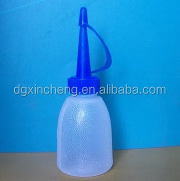 500ml/250ml LDPE red oblique nozzle bottle white curved tip bottle Washing bottle