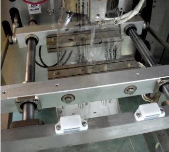 China factory vffs multihead weigher almond/cashew nut packing machine price