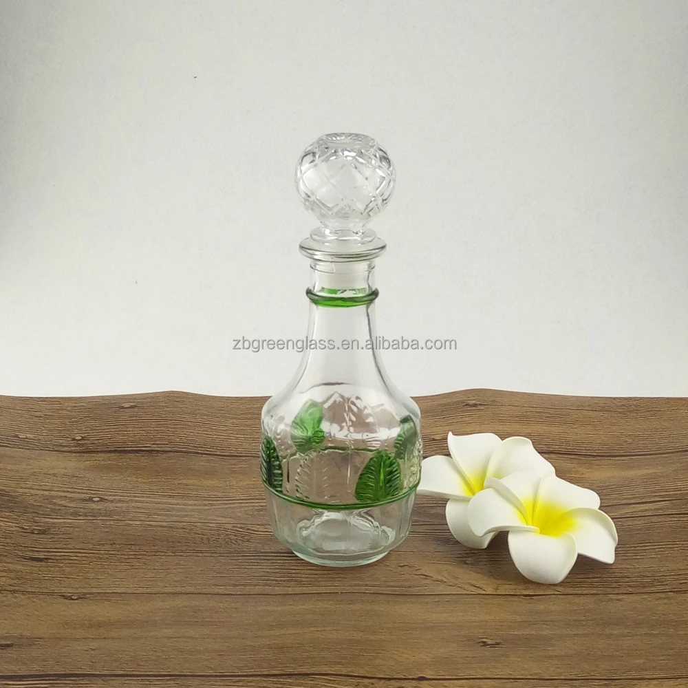 Fancy clear glass wine bottles with glass stopper for liquor