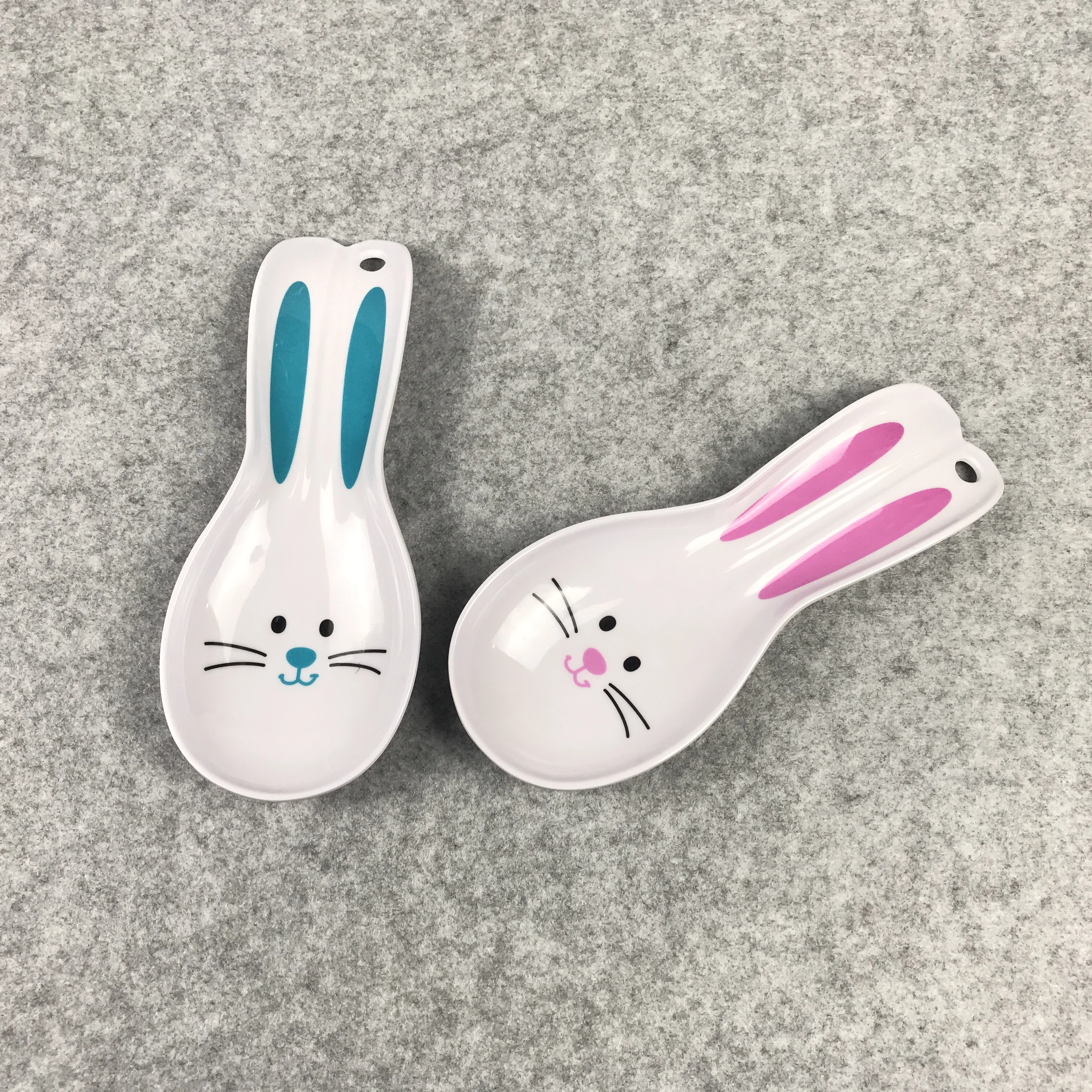 
Rabbit design melamine spoon rest 