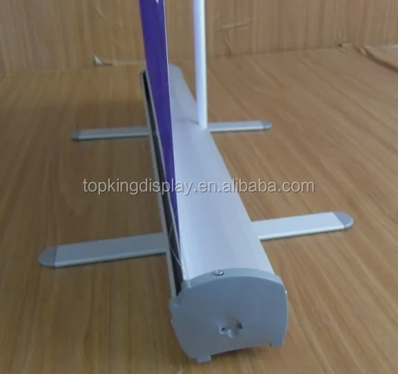 Рекламный рулонный баннер алюминиевый